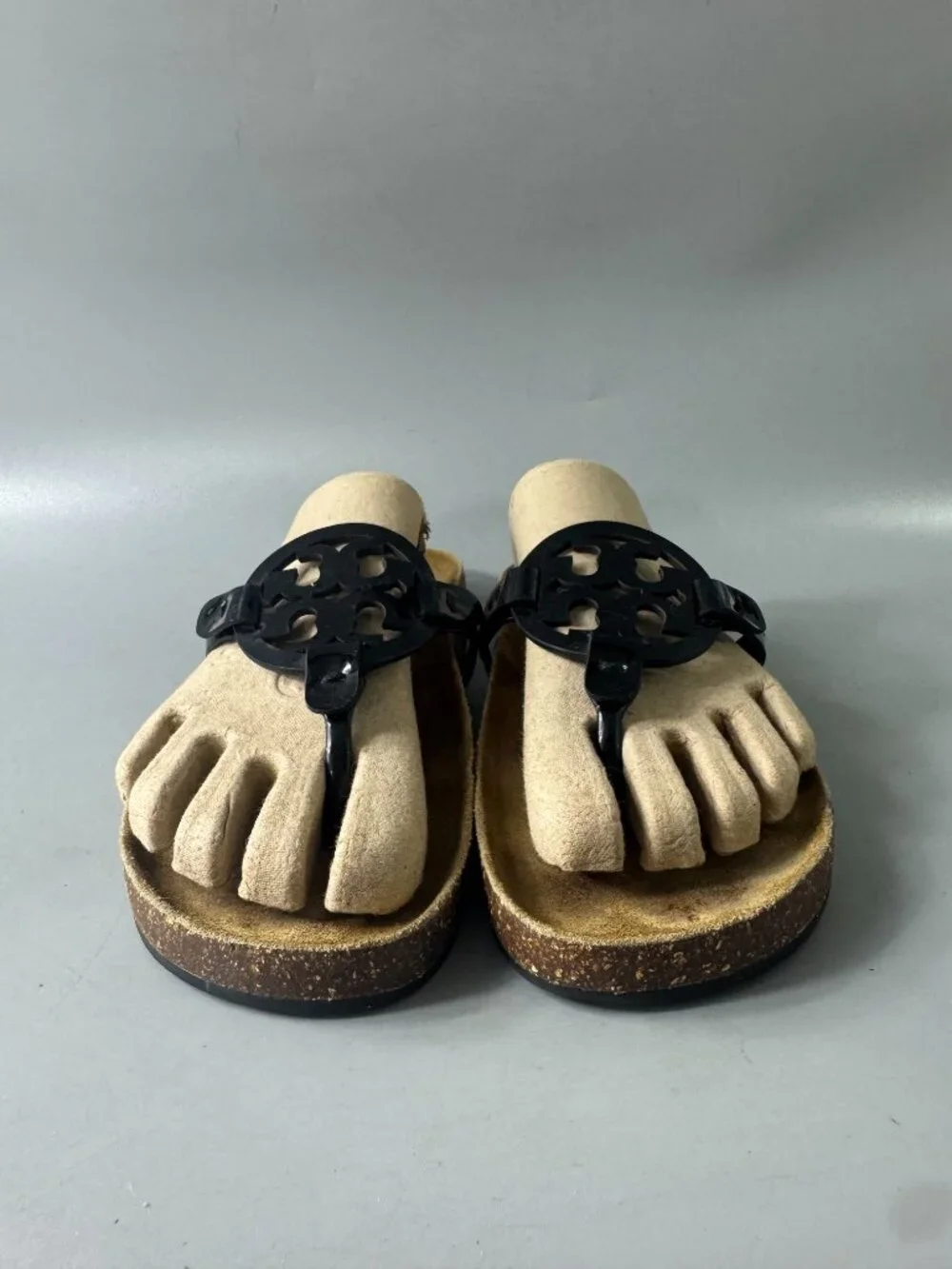 Tory Burch Miller Cloud Patent Cork Black Thong Sandals, Size 8